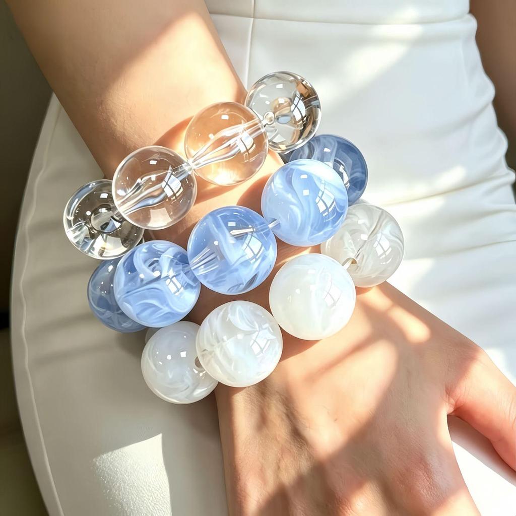 Transparent European & American Retro Resin Irregular Polygon Bracelet - Bold and Unique Hand Jewelry
