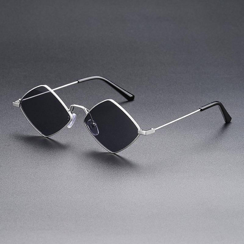 European & American Retro Diamond-Shaped Metal Sunglasses - Trendy Irregular Design for Men & Women