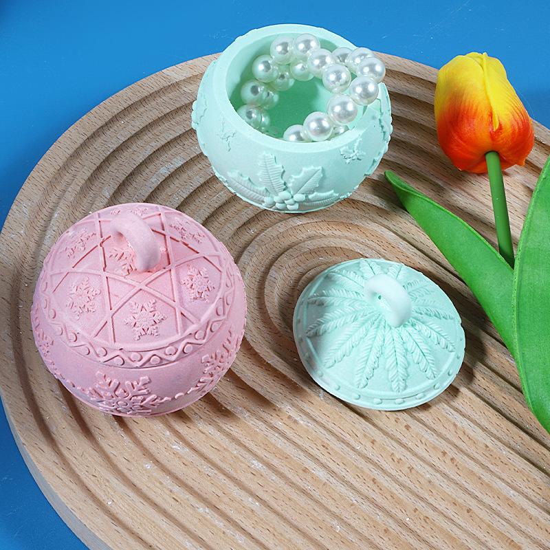 Christmas Round Ball Jar Silicone Mold With Lids Diy Handmade Concrete Relief Snows Berry Scented Candle Vessel Molds Xmas Decor