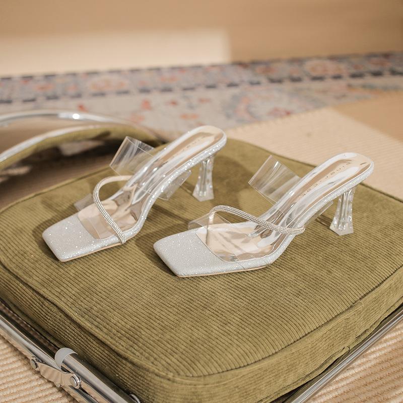 7317 Slipper Damen dünne Absätze Sommer 2025 neu transparent Strass Riemen hohe Absätze quadratischer Kristallabsatz Sandalen