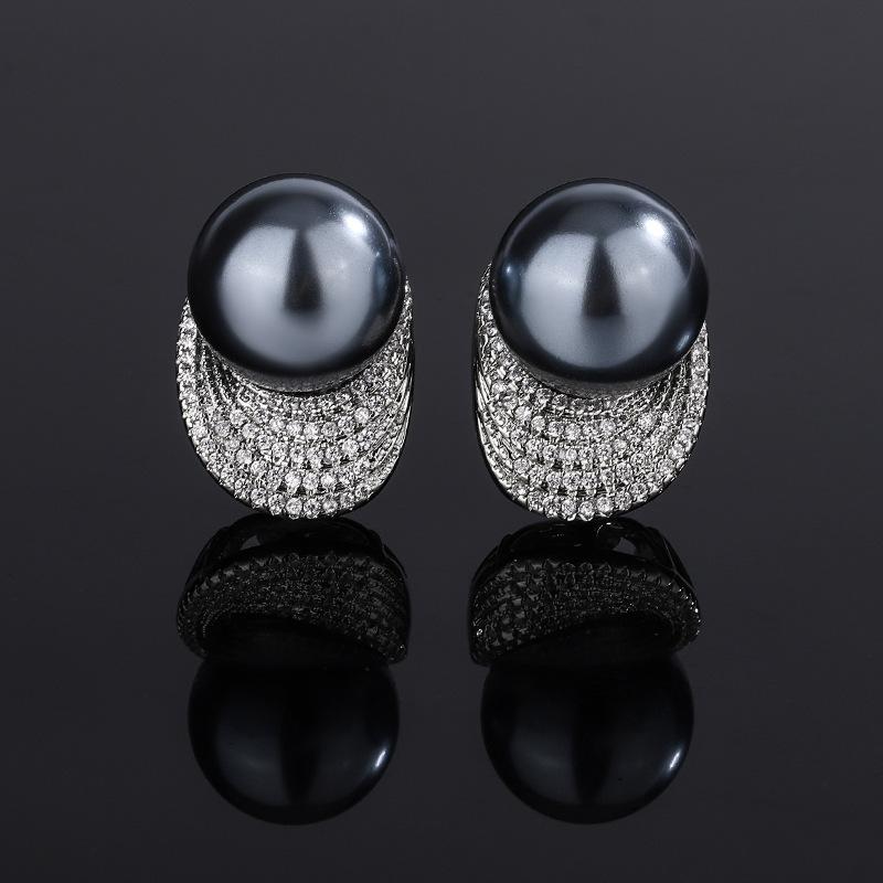 

Jewelry Copper Bottom Gold-Plated Fritillary Pearl Stud Earrings Female 12Mm