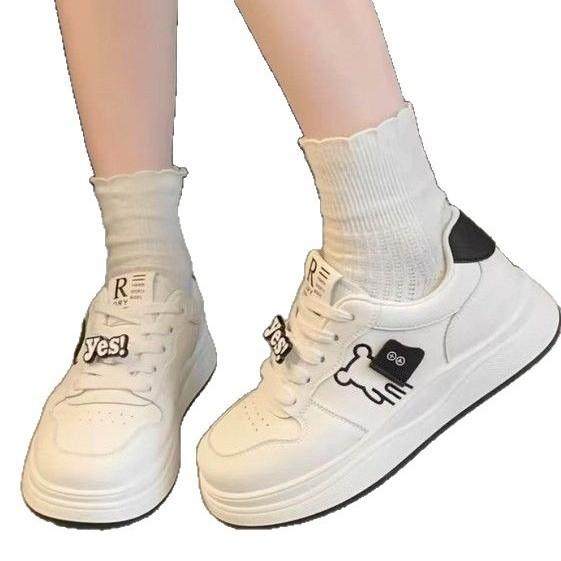 Korean Version of Little White Shoes Thick Sole Heightening Lightweight Soft Sole 2025 New Spring and Autumn Small Versatile Casual Sports Shoes