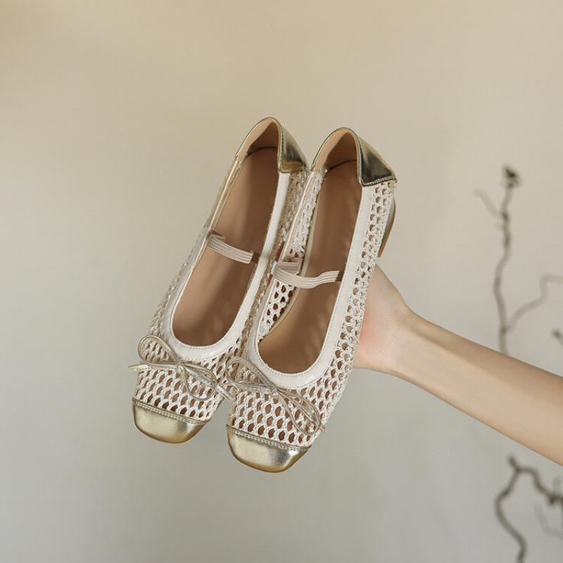 

Летние новые сандалии на плоской подошве женские с неглубоким вырезом повседневные размерные сандалии резиновая мягкая подошва квадратный носок сандалии-мешки для ног на каблуке 43