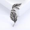Stylish Vintage Diamond Leaf Maple Leaf Brooch Trendy Commuter Clothing Accessory Pin