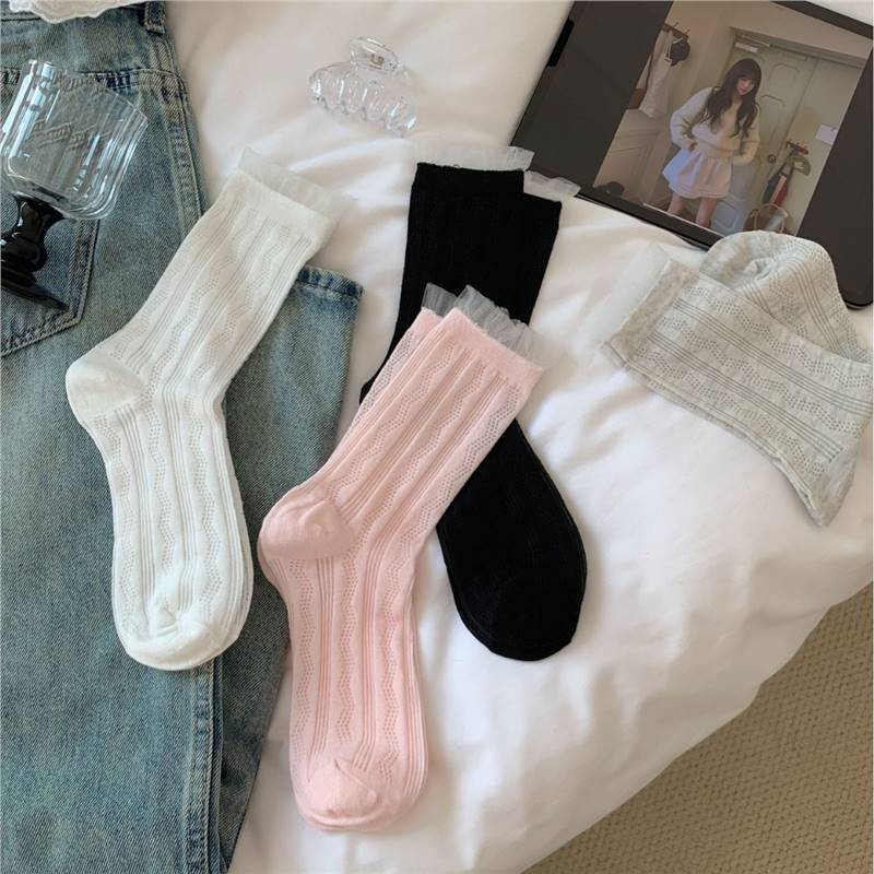 Female Spring and Summer Trend Simple Hollow Out Soft and Comfortable Twist Socks