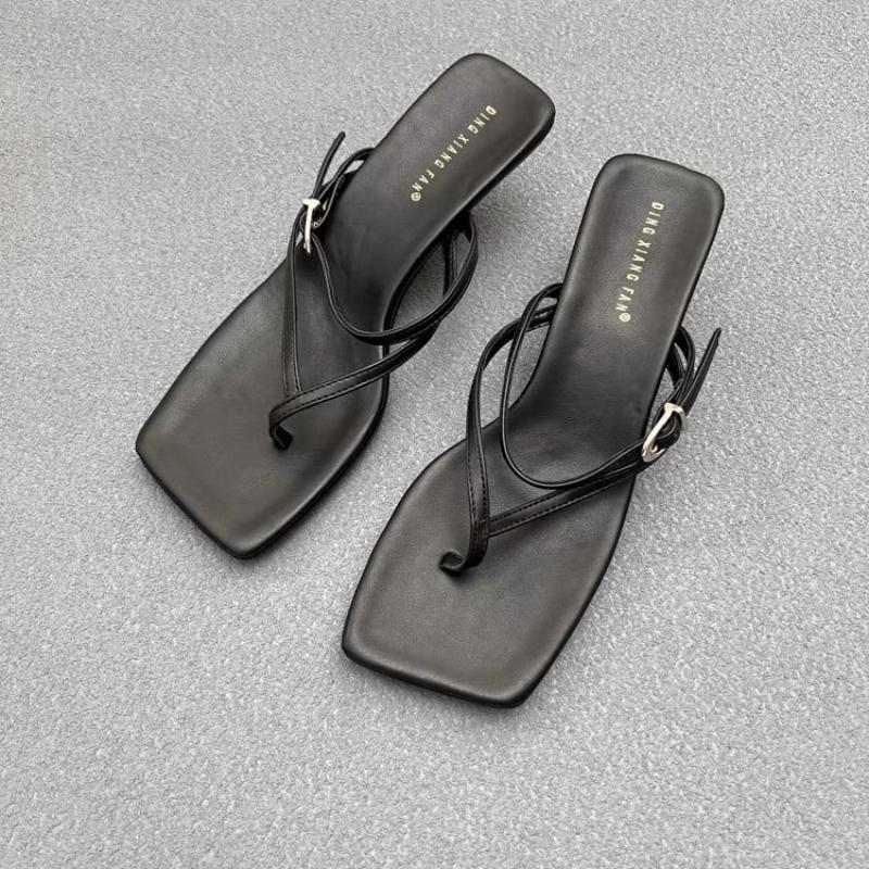 

Модные шлепанцы на высоком каблуке для женщин 2025, с перемычкой между пальцами, дизайнерские элегантные босоножки на высоком каблуке, летние модные шлепанцы, новая вечеринка, роскошная женская обувь 35 чёрный