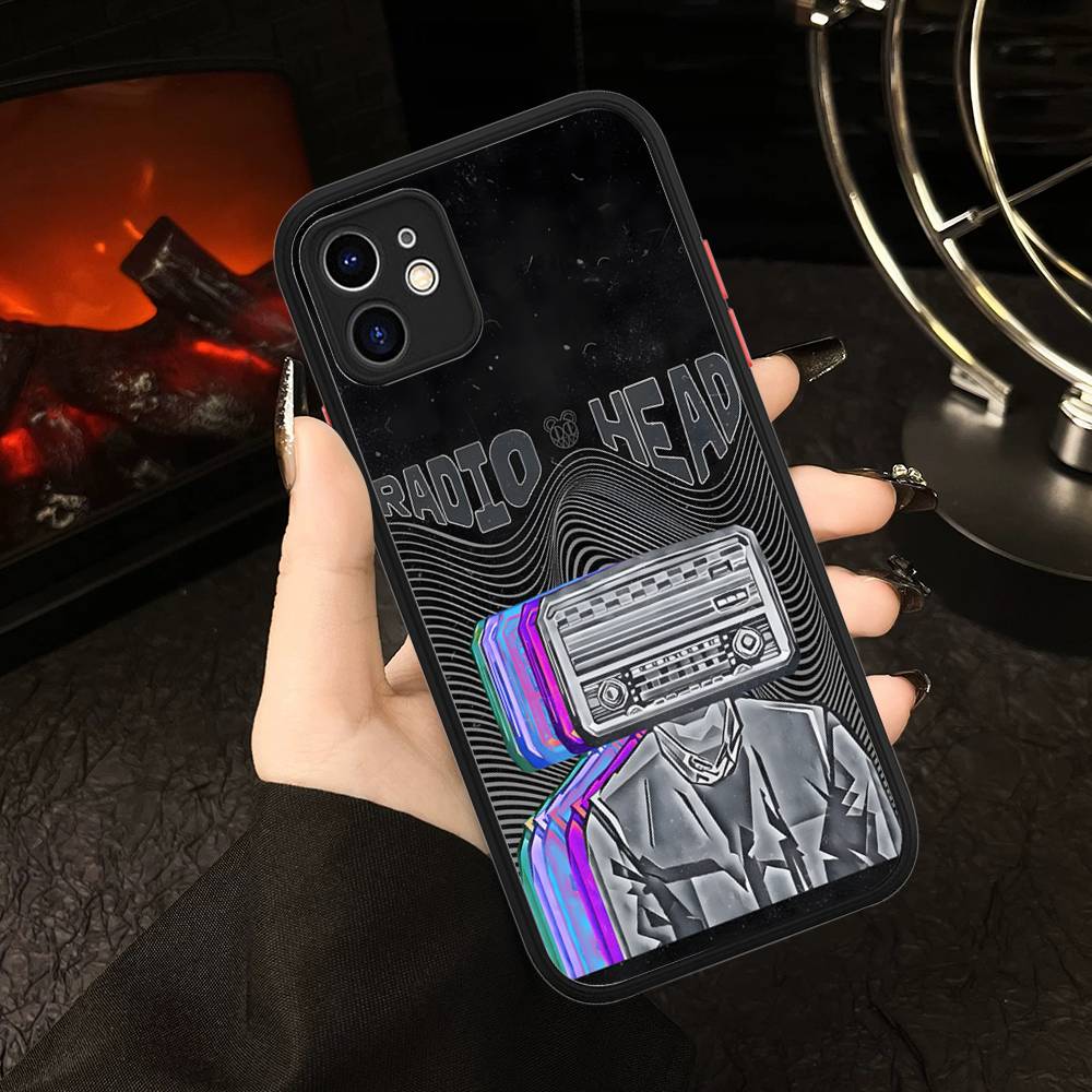 

R-Radiohead Rock Band Phone Case For IPhone 15 14 13 12 11 Pro Max X XS MAX Plus Matte Soft Back Cover iphone 15 pro