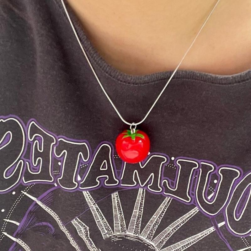 Multifuntional Tomato Shape Necklace Detailed Pendant Necklace Everyday Accessory Suitable for Casual or Party Wear