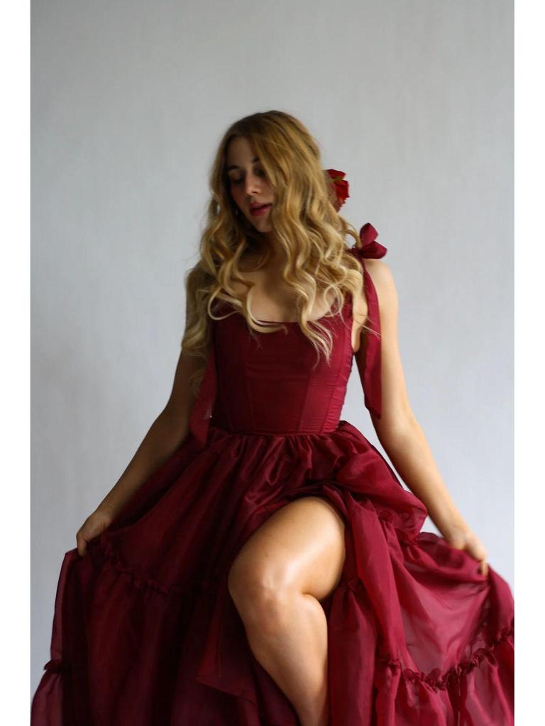 2026 European-American Fishbone Evening Gown: Women's Lace-up Puffy Skirt Dress