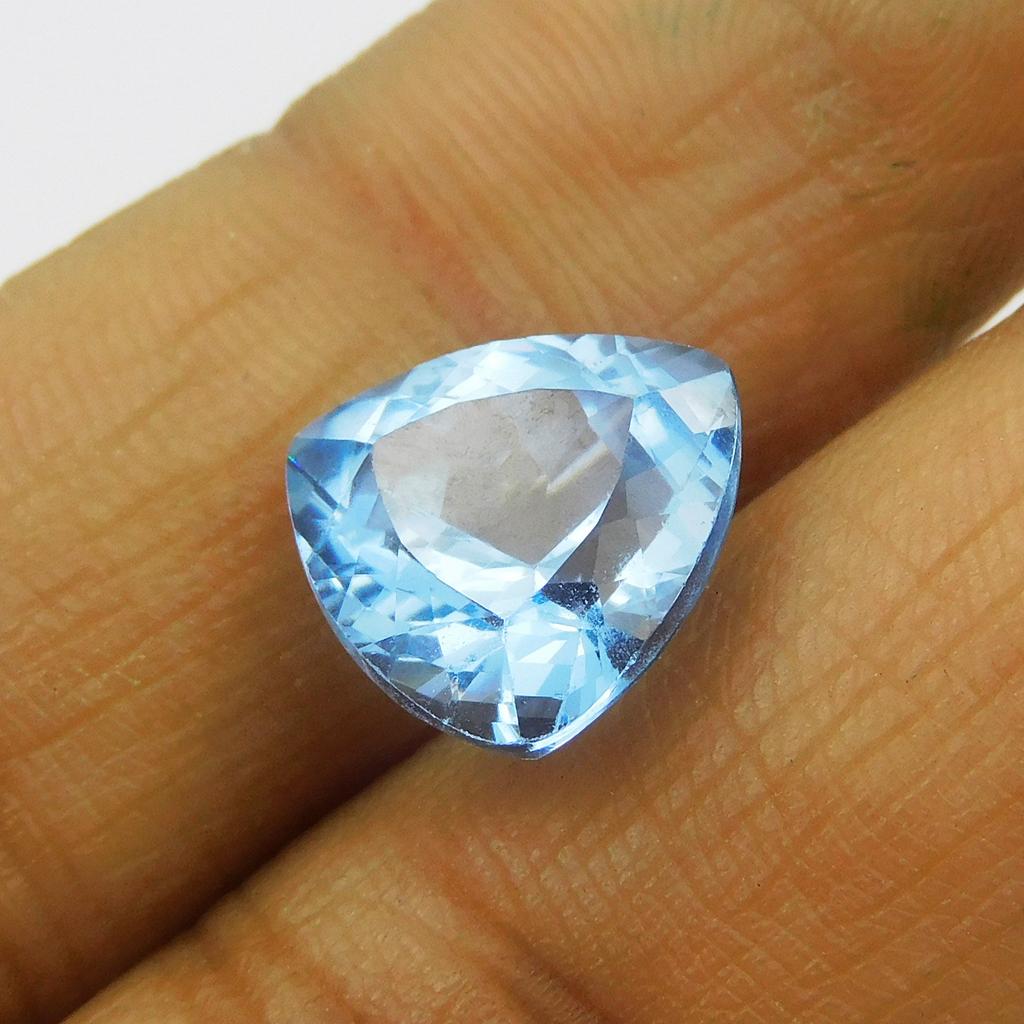 Natural Blue Sapphire Loose Gemstone Trillion Cut 5.30 Ct September Birthstone for Gem Collections