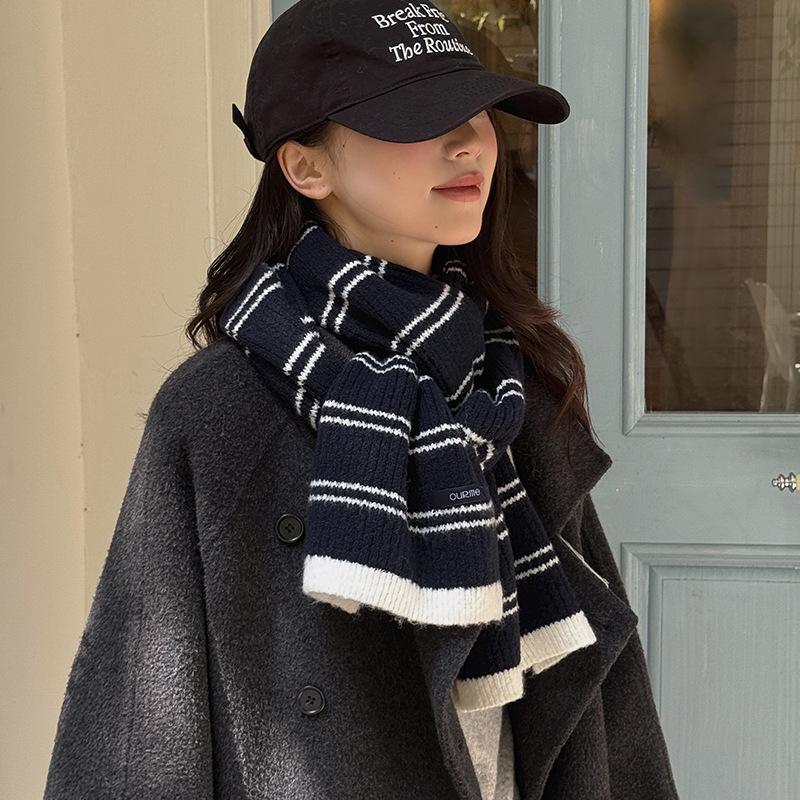 Winter All match Scarf Fashionable and High End Women's Warm Scarf Striped Outer Knitted Scarf