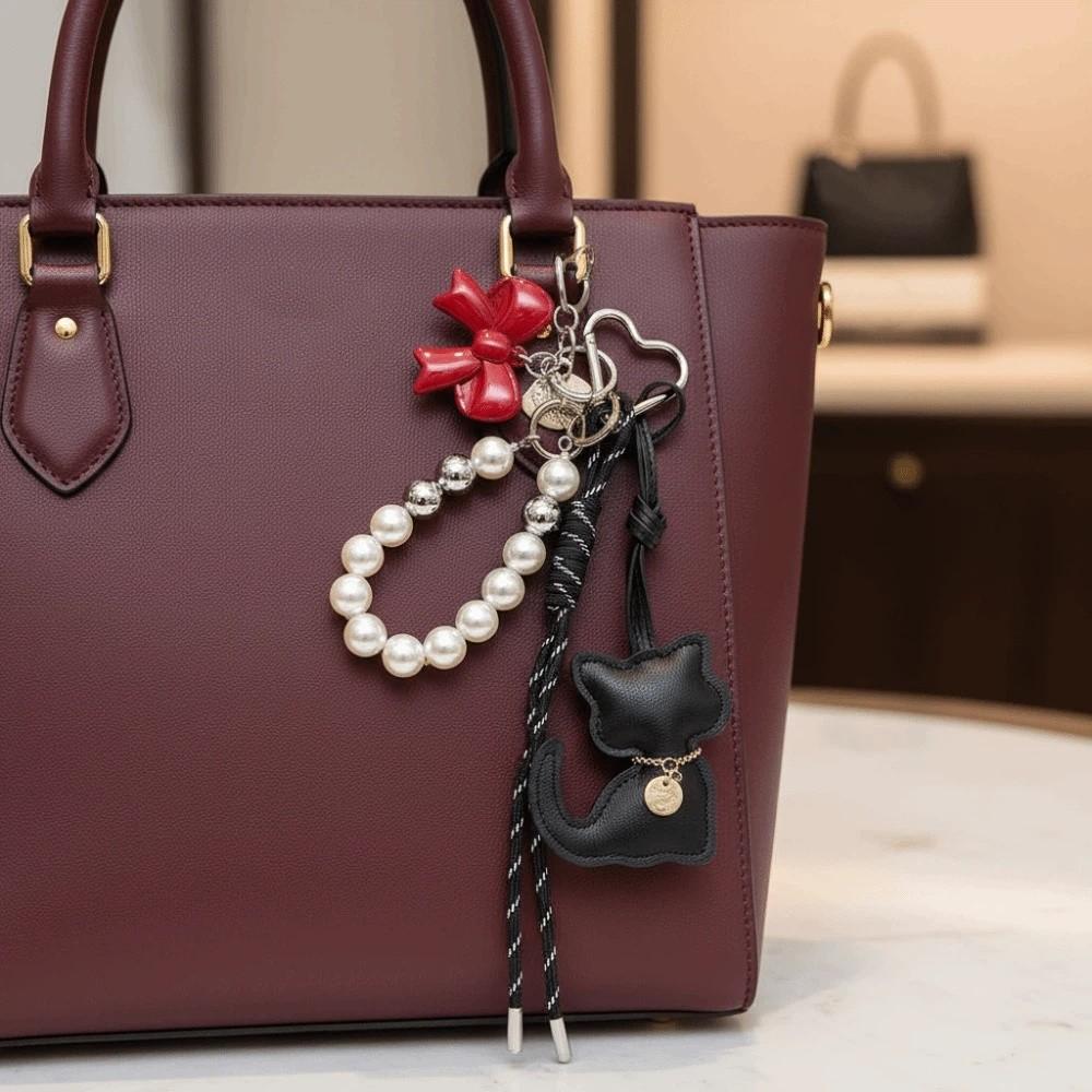 Pearl String Cat Bead Rope Keychain Bowknot Bag Hanging Charms Leather Cat Pendant  Couple
