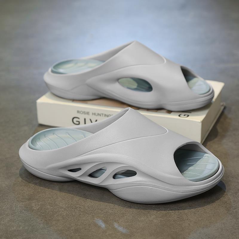 

Тапочки мужские лето 2025 новые уличные мужские трендовые наступающие на дерьмо ощущение одним словом шлепки спортивные пляжные повседневные сандалии 45 серый