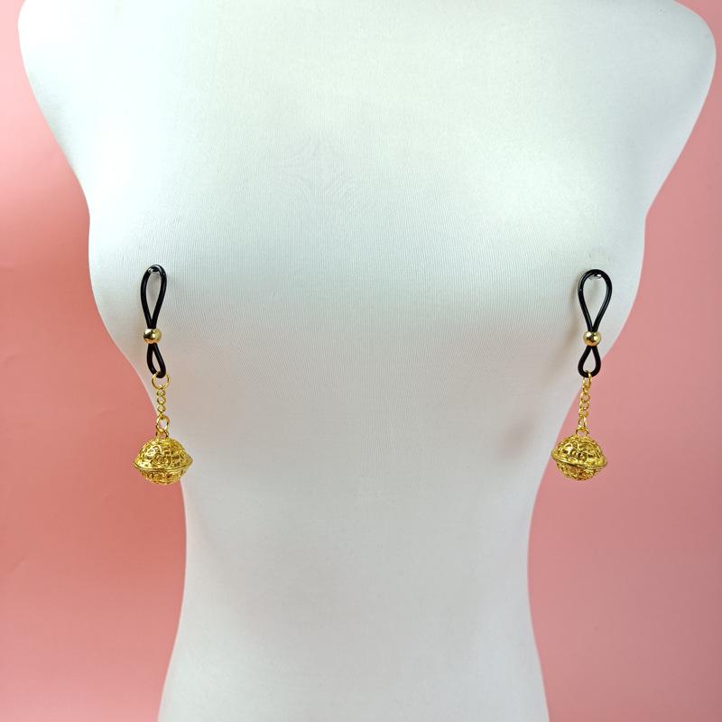 Erotic Nipple Clamps for Women - Outdoor Flirting & BDSM Accessory