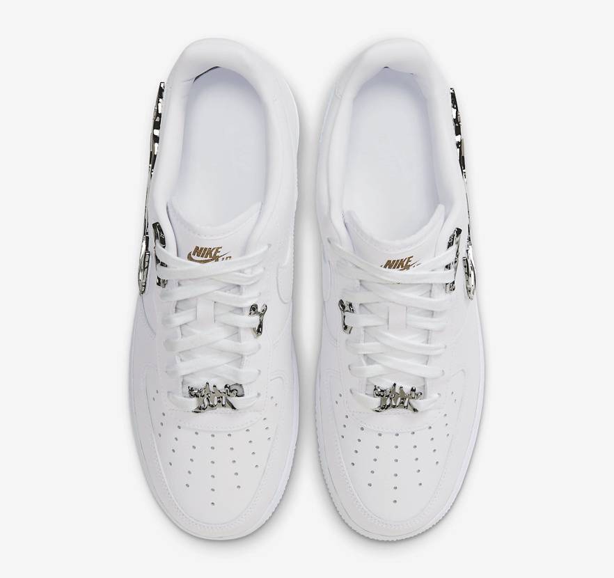 FV3616-101 Nike Air Force 1 Low Metal Fundido (de los hombres)
