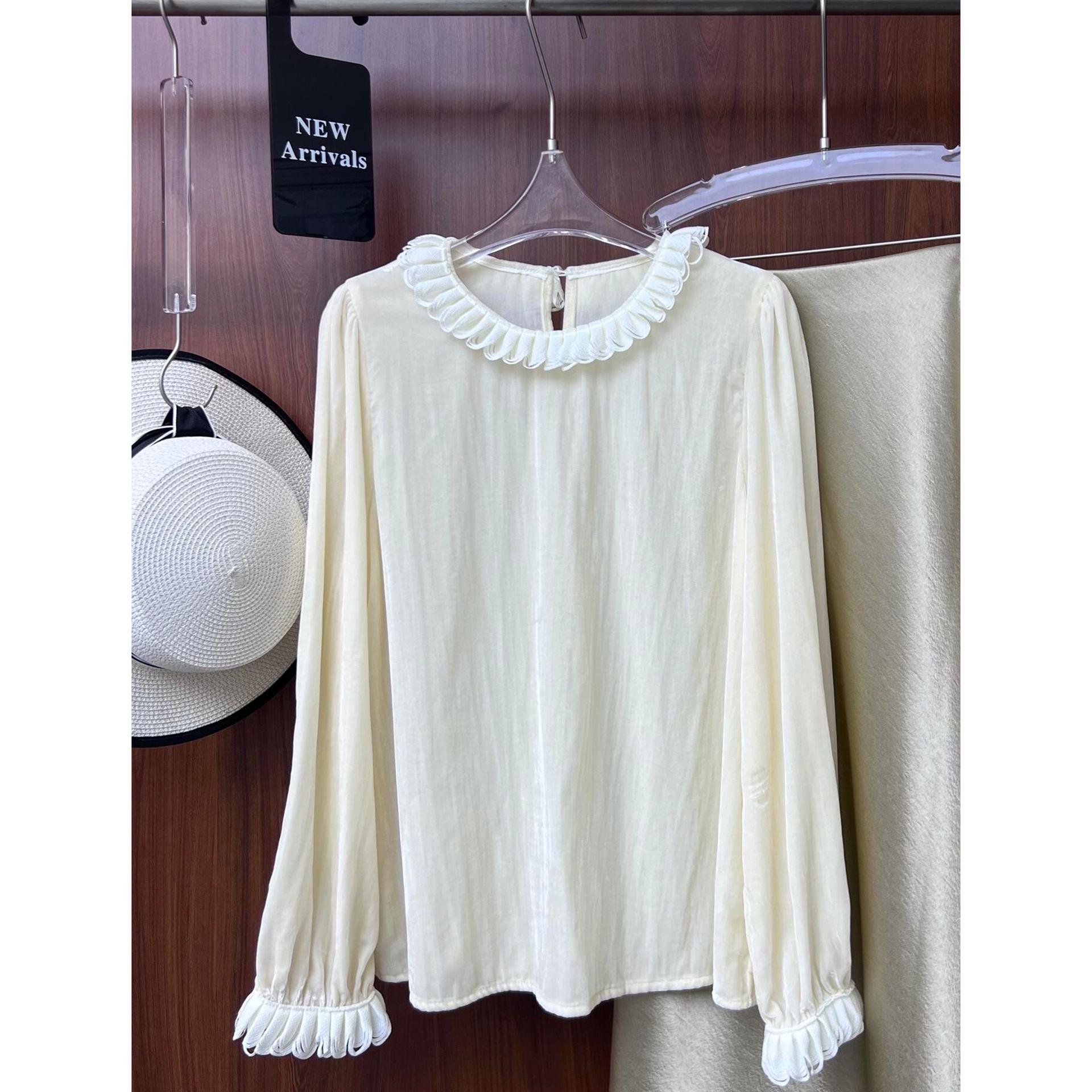 

Женский топ в стиле французского ретро из шелкового бархата с кружевной отделкой и бабочками Double Extra Large абрикосовый