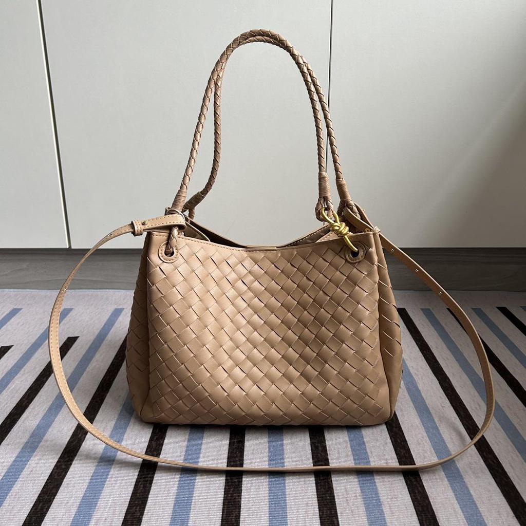 2024 Fall/Winter Women's Leather Braided Basket Bag - Handheld & Crossbody