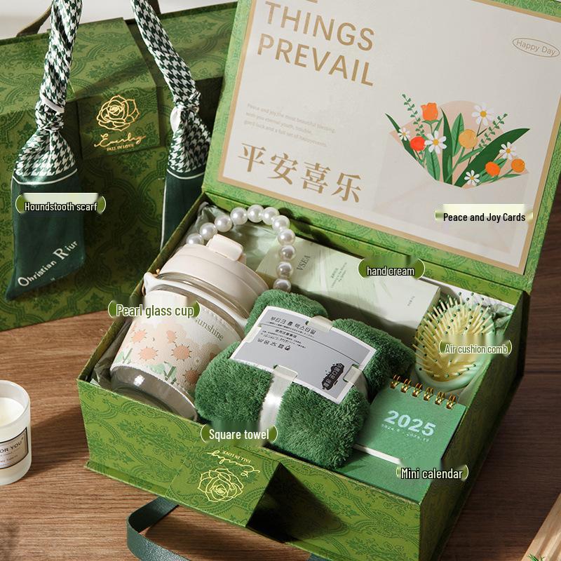 Compact Souvenir Gift Set: Perfect for New Year Parties, Group Events, Customer Appreciation, or Birthdays