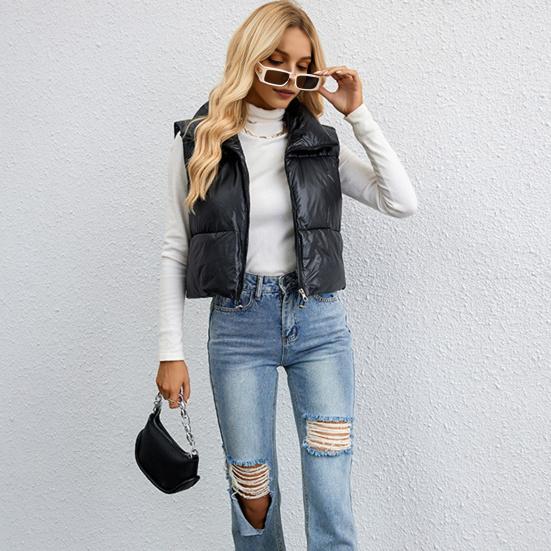 Women's Padded Vest Lightweight Stand Collar Sleeveless Short Warm Vest Drawstring Hem Zipper Closure Casual Gilet for Autumn Winter
