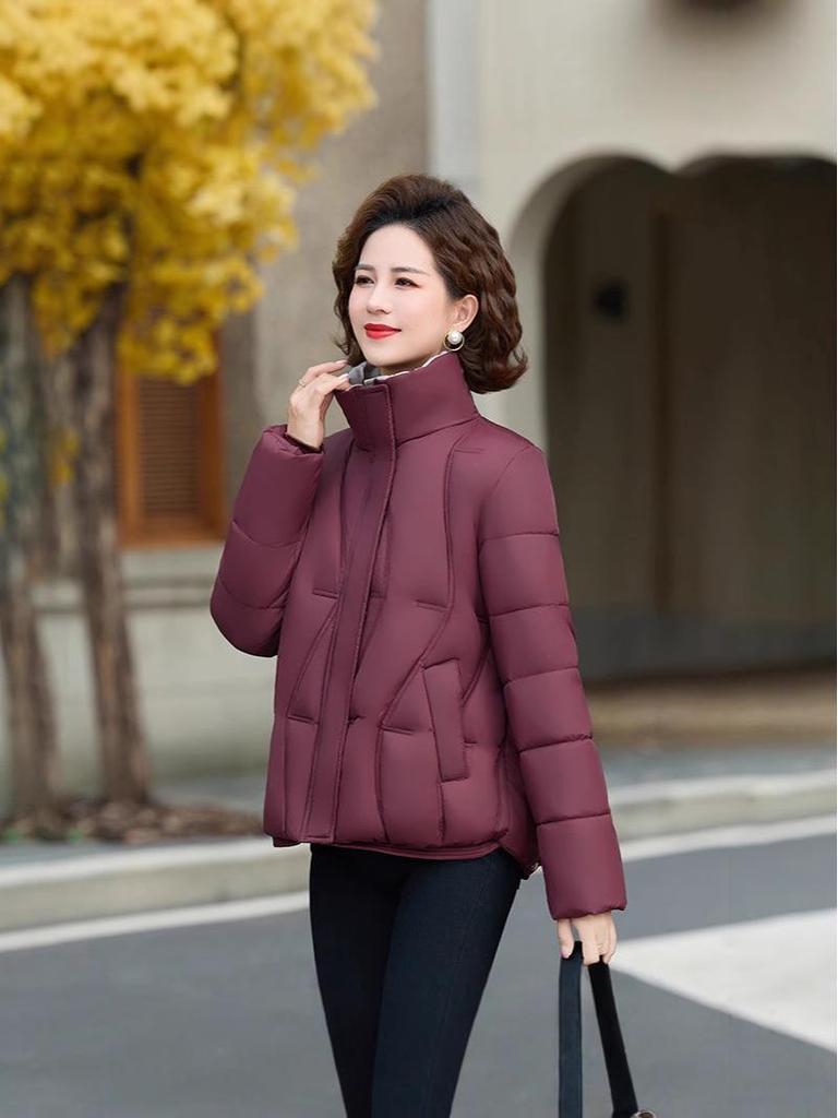 Stylish Mom's Short Down Jacket: Winter Fashion for Middle-Aged & Elderly