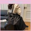 Contemporary Versatile Tote Bag For Casual Outfits With Spacious Design And Sleek Zipper Closure