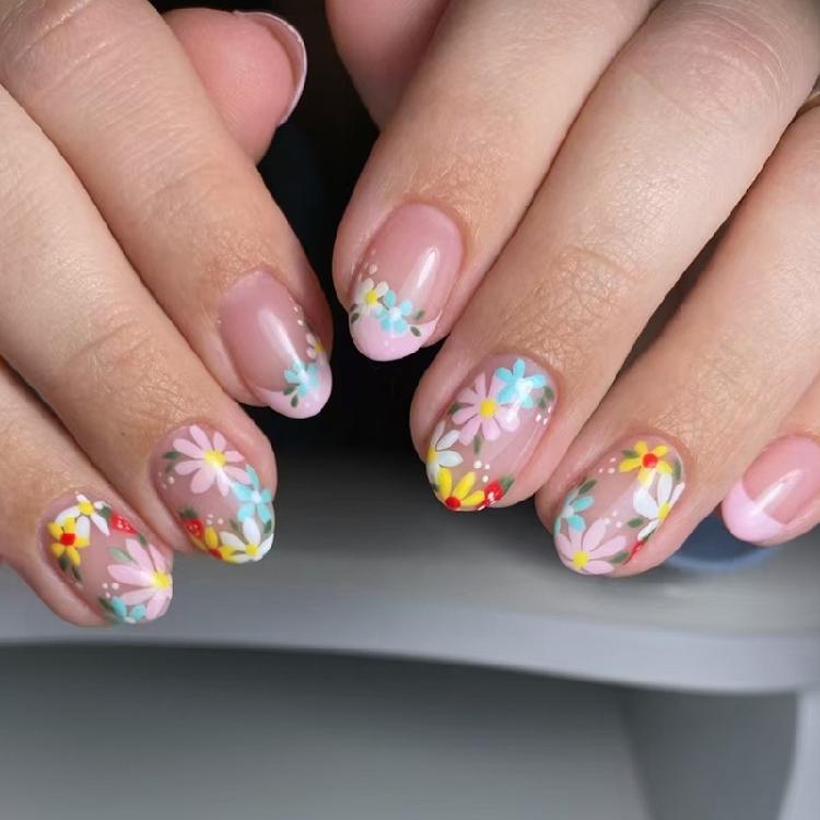 24 Stück Press-on-Nägel Kurze Falsche Nägel Vollabdeckung Aufkleb-Nagel Maniküre Nageldekoration Acrylnagel Für den Täglichen Gebrauch