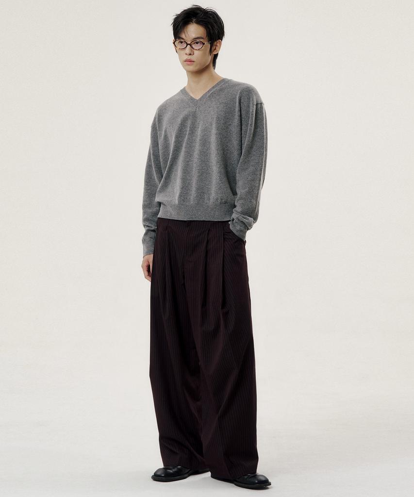 NOISE Stripe Double Pintuck Wide Slacks - Burgundy