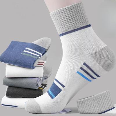 Men's Spring and Autumn Striped Sports Sports Sweat Absorber Deodorant Socks