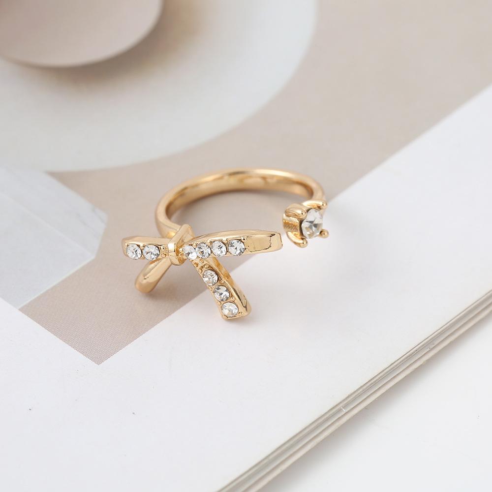 Adjustable Bow Rhinestone Ring: Versatile Korean/Japanese Style for Women