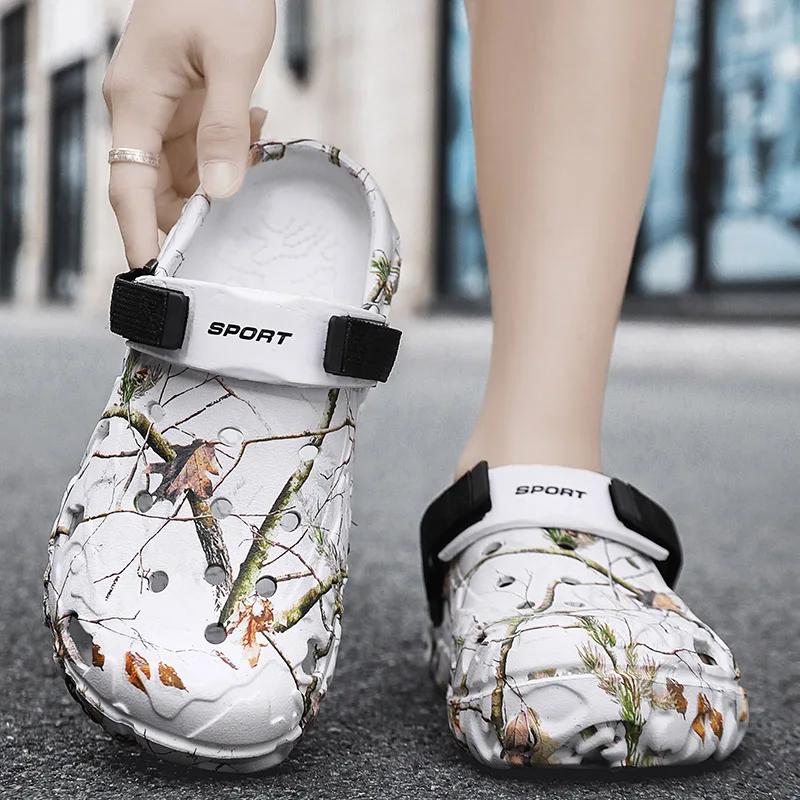 Mode 2024 Sommer Neue männer Hausschuhe Outdoor Garten Clogs Männlichen Casual Schuhe Mode Luxus Sandalen Komfort Hause Weiche Hausschuhe 40-45