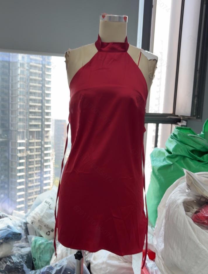 European-Style Red Satin Halter Neck Backless Dress - Sexy, Short, Hip-Hugging Evening Gown for Women
