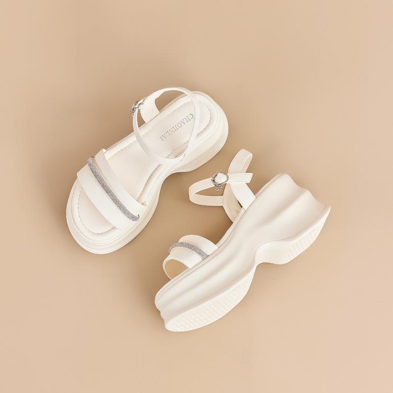 Sports Sandals Women's 2025 Summer New Wedge Heel Fashion Muffin Shoes Thick Sole Height Increase Outer Wear Versatile Beach Shoes