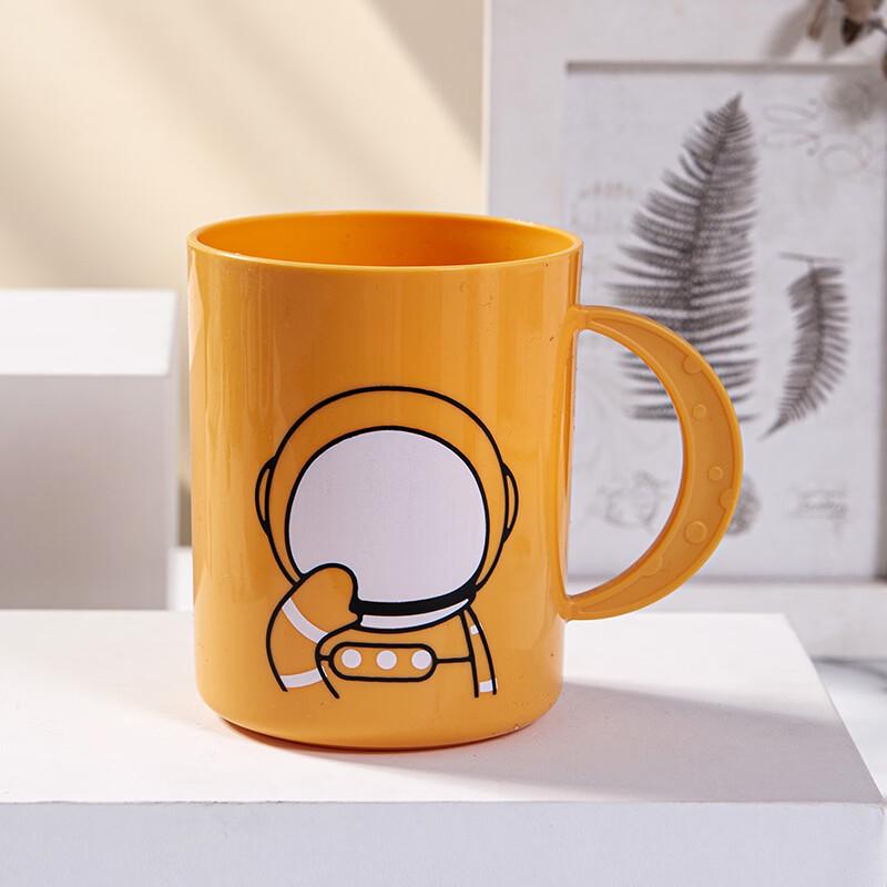 YIXI Simple Household Plastic Mouthwash Cup