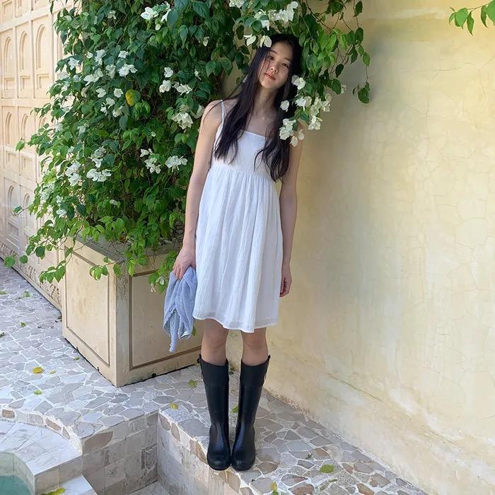 Howaseu Muse Back Smoking Onepiece (Ivory)