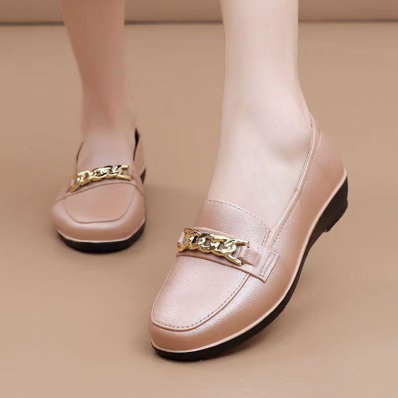 Women's New Shallow Flat Sole Rain Shoes Soft Sole Non Slip Slip On Waterproof Round Toe Kitchen Work Shoes Light Commuter Shoes