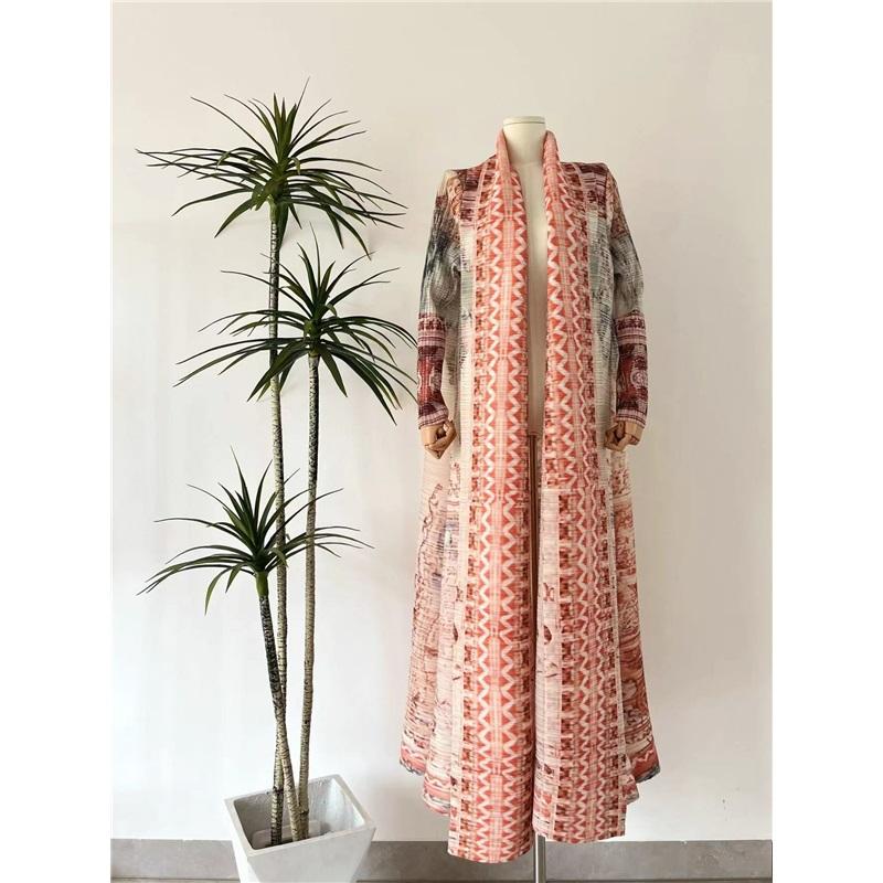 Long Gown Pleated Fall Models Versatile Trench Coat Coat Cape Print Women's Fashion