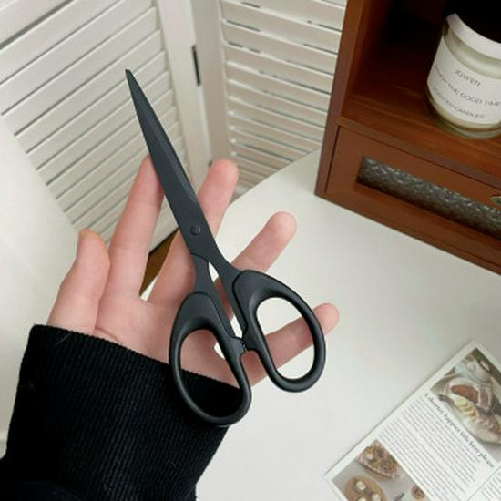 Premium Black Handmade Scissors with Semicircular Handle – Stainless Steel Office & Home Tool