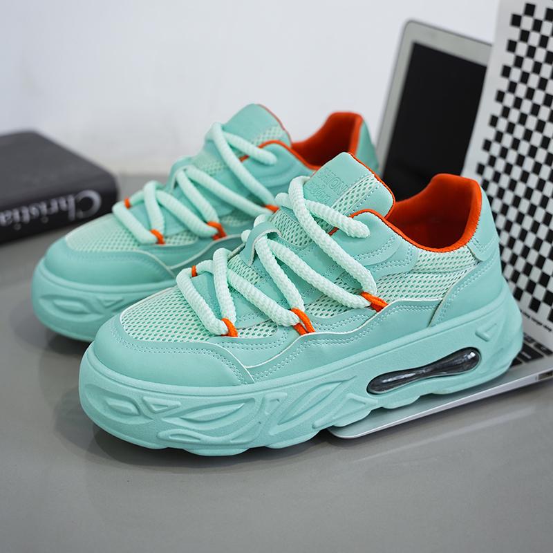 Student flat shoes four season men's thick sole mesh breathable casual sports shoes outdoor soft sole running shoes male sneaker