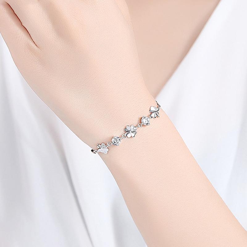 Brățară Lucky Four Leaf Grass Brățară de zircon cu micro incrustație de modă pentru femei Cel mai bun cadou pentru Ziua Îndrăgostiților