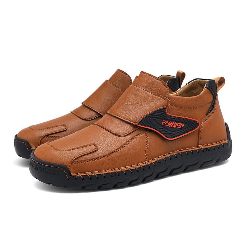 2024 Men Leather Casual Walking Shoes New Arrival Mens Comfortable Loafers Mens All-match Slip On Shoes Monk Strap Flats