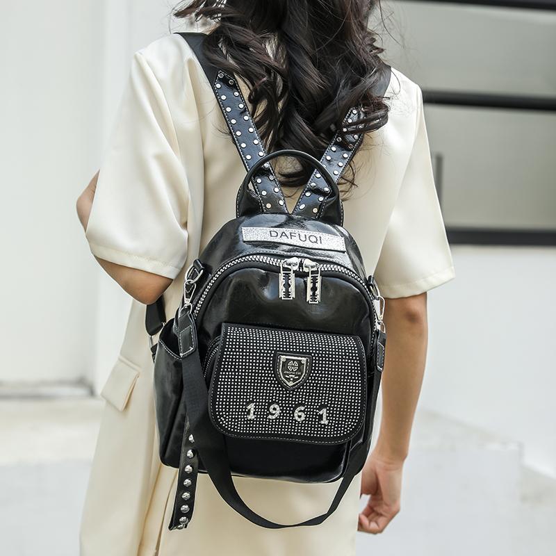 Fashion Trendy Girl Large Capacity Backpack Luxury Designer Leather Casual Shoulder Bags High Quality School Bags