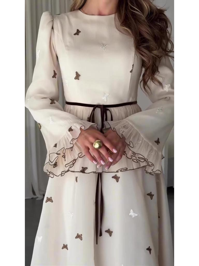 Robe élégante à manches longues et ceinture pour femme, été 2025