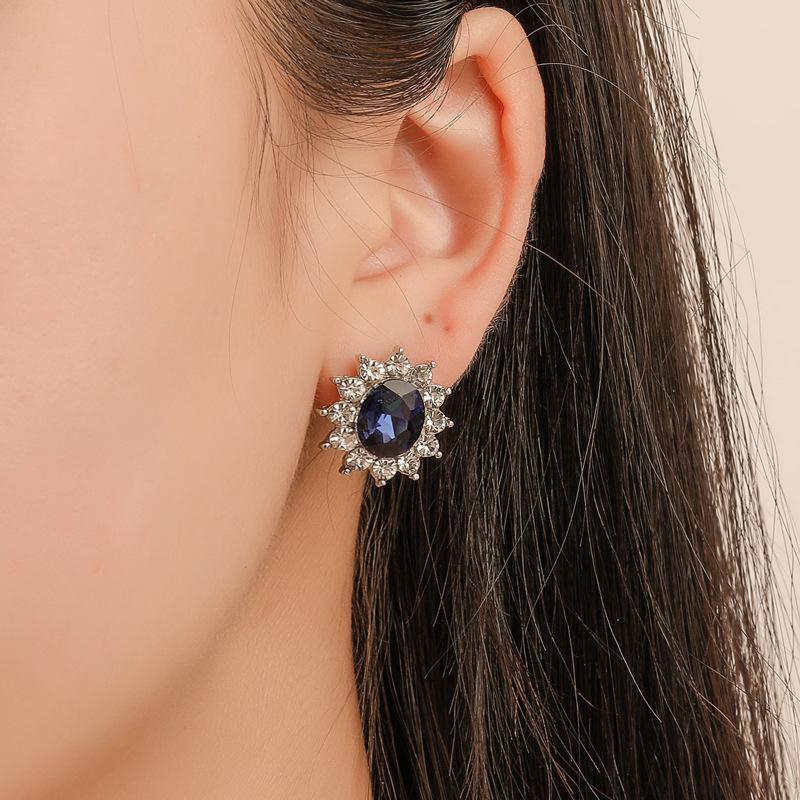 European & American Fashion Jewelry Set: Sunflower Zircon Earrings & Kate Middleton Tanzanite Sapphire Pendant Necklace