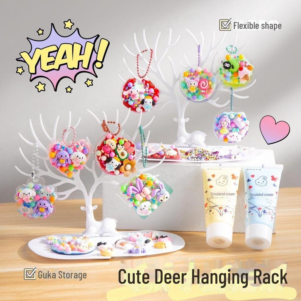 Deer Keychain Cuckoo Card Jewelry Stand & Pendant Display Stand