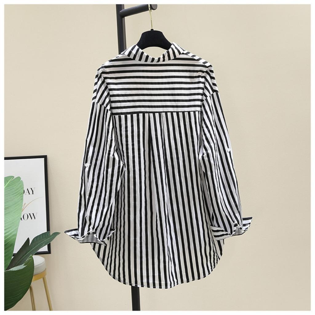 Spring and Summer Long-sleeved Shirt Women's Fashion Casual Vertical Striped Loose Shirt Women