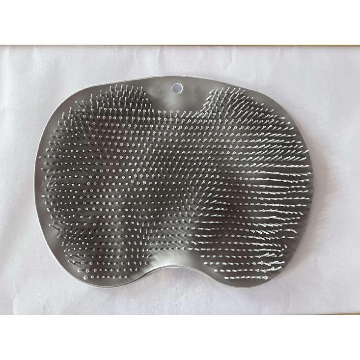 Multifunctional Non-Slip Bath Mat with Foot & Back Scrubbing, Dead Skin Removal, and Large Suction CupsMakeup