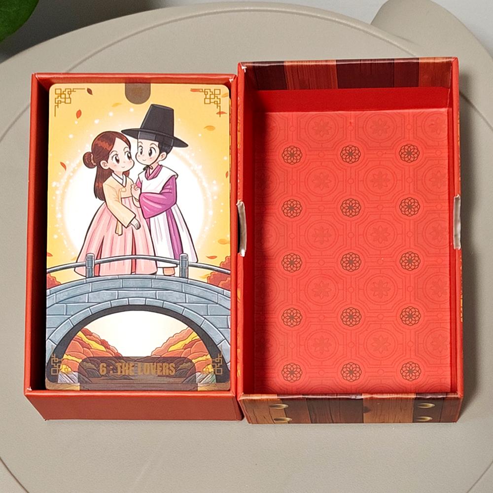 Tarocchi Korenji 12*7cm 78 Carte Carine in Stile Hanbok Coreano | Senza Tempo in Autunno | Mazzo Tarot Chibi per Collezionisti in Scatola Rigida