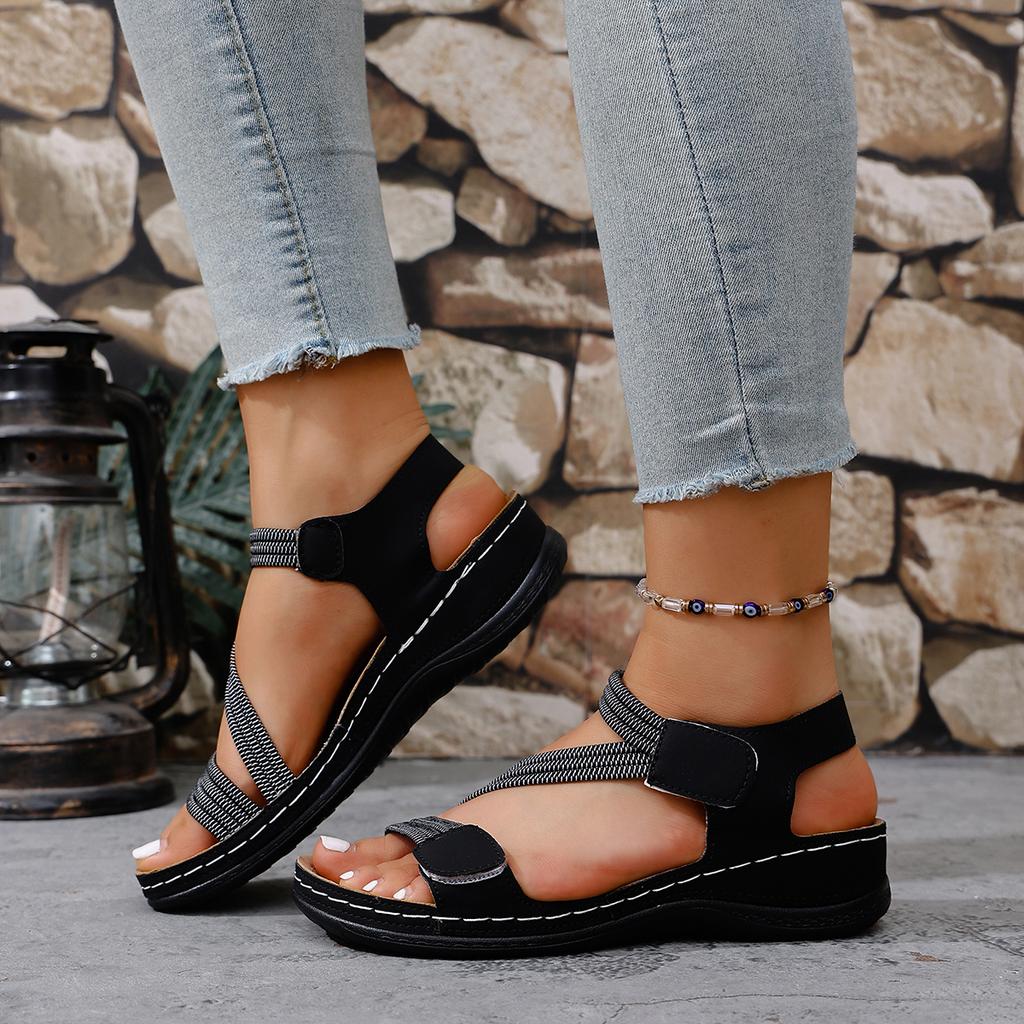High Quality Brand Women Sandals 2025 Summer New Elastic Band Lightweight Sandals Flat Casual Outdoor Shoes for Women