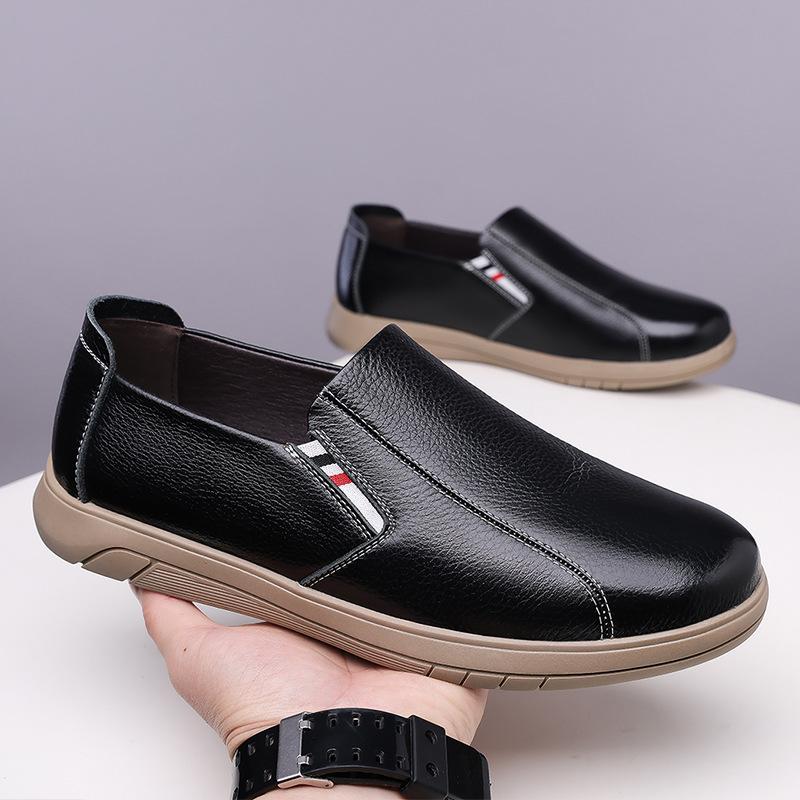 Fashion New Designer Soft Leather Shoes for Man Spring Autumn Fashion Casual Shoes Male Solid Color Big Size Light Driving Shoe Man