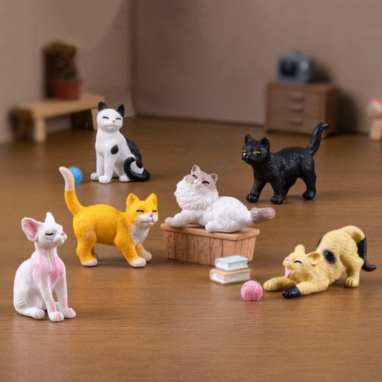 6Pcs/Set Kitten Ornament Healing Stress Relief Partner Mini Size Cat Statue Simulation Design Cat Desk Accessory